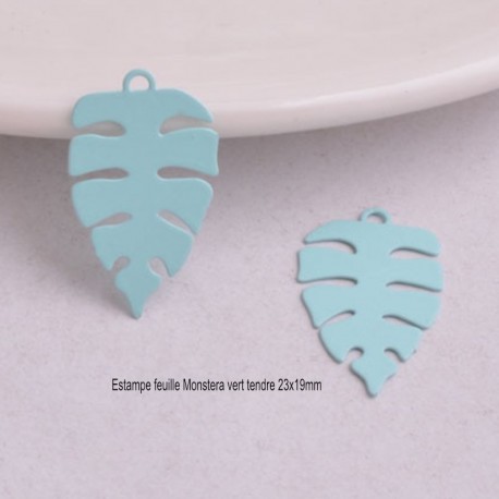 4 estampes laiton vert menthe  feuille monstera 23x19mm