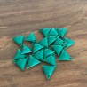 Sequin médaillon triangle x6 émail VERT FORET  8mm