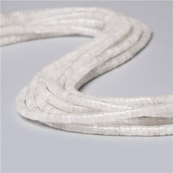 20 perles naturelles Heishi cristal de roche  non teint 4x2mm