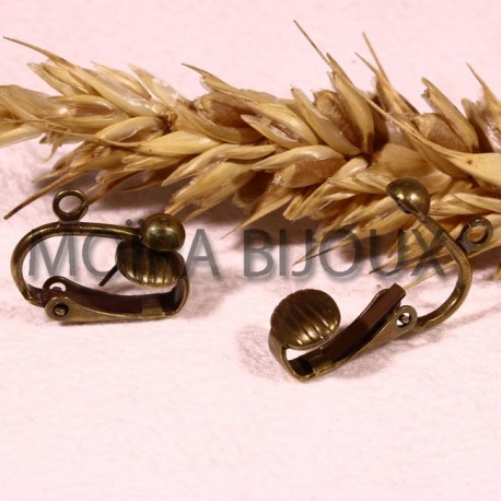 1paire   boucle d'oreille laiton clip couleur bronze  16mm