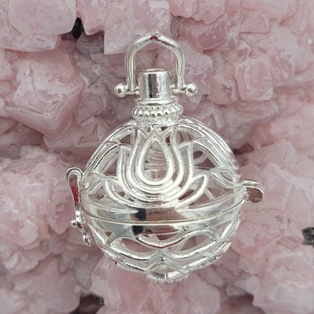 bola cage plaqué argent motif fleur de lotus 30mm