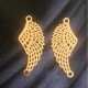 4 estampes connecteur aile d'ange cuivre plaqué or 30x14mm